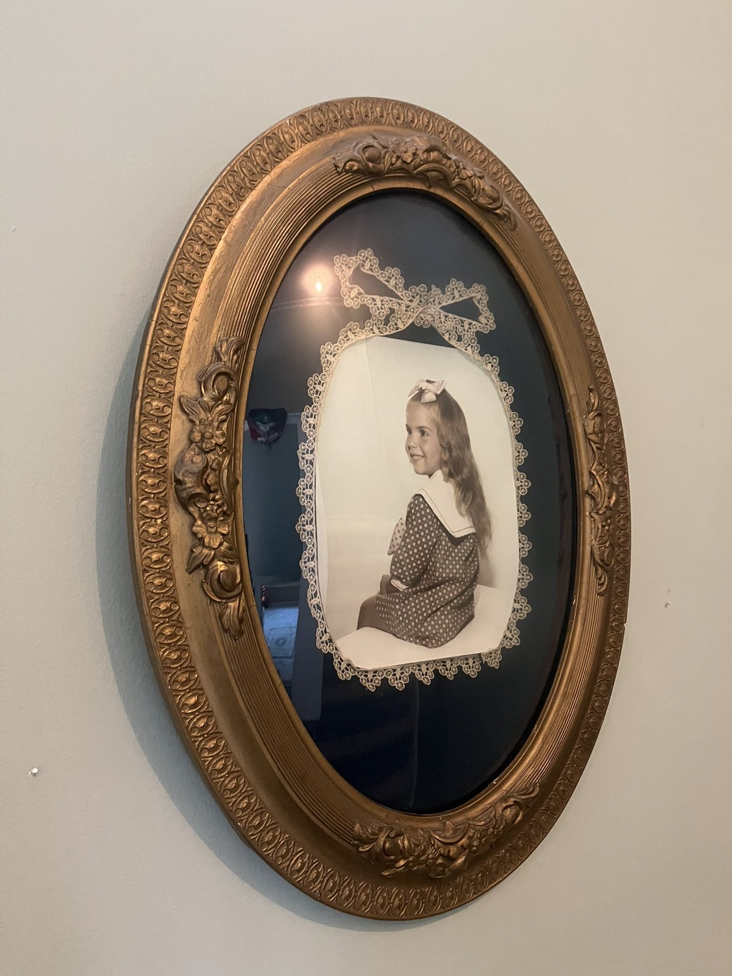 Vintage Picture Frame Bubble Glass