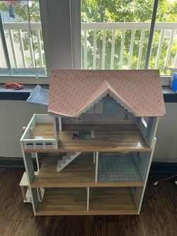 Doll house