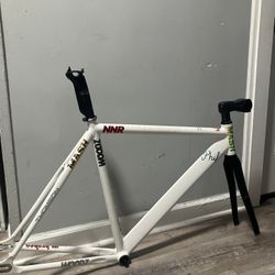 6ku frame with carbon setup fixie frameset