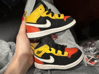 Toddlers Air Jordan 1 - Size 5C