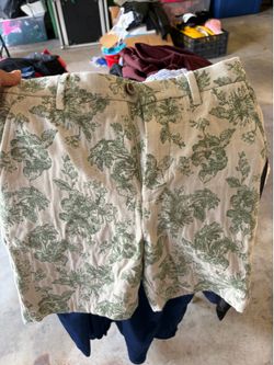 Shorts y pantalón de niño