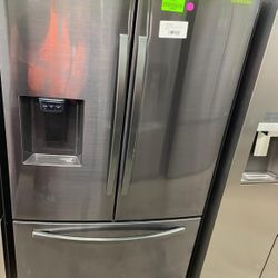 Samsung RF27TSG 27-cu ft French Door Refrigerator CC