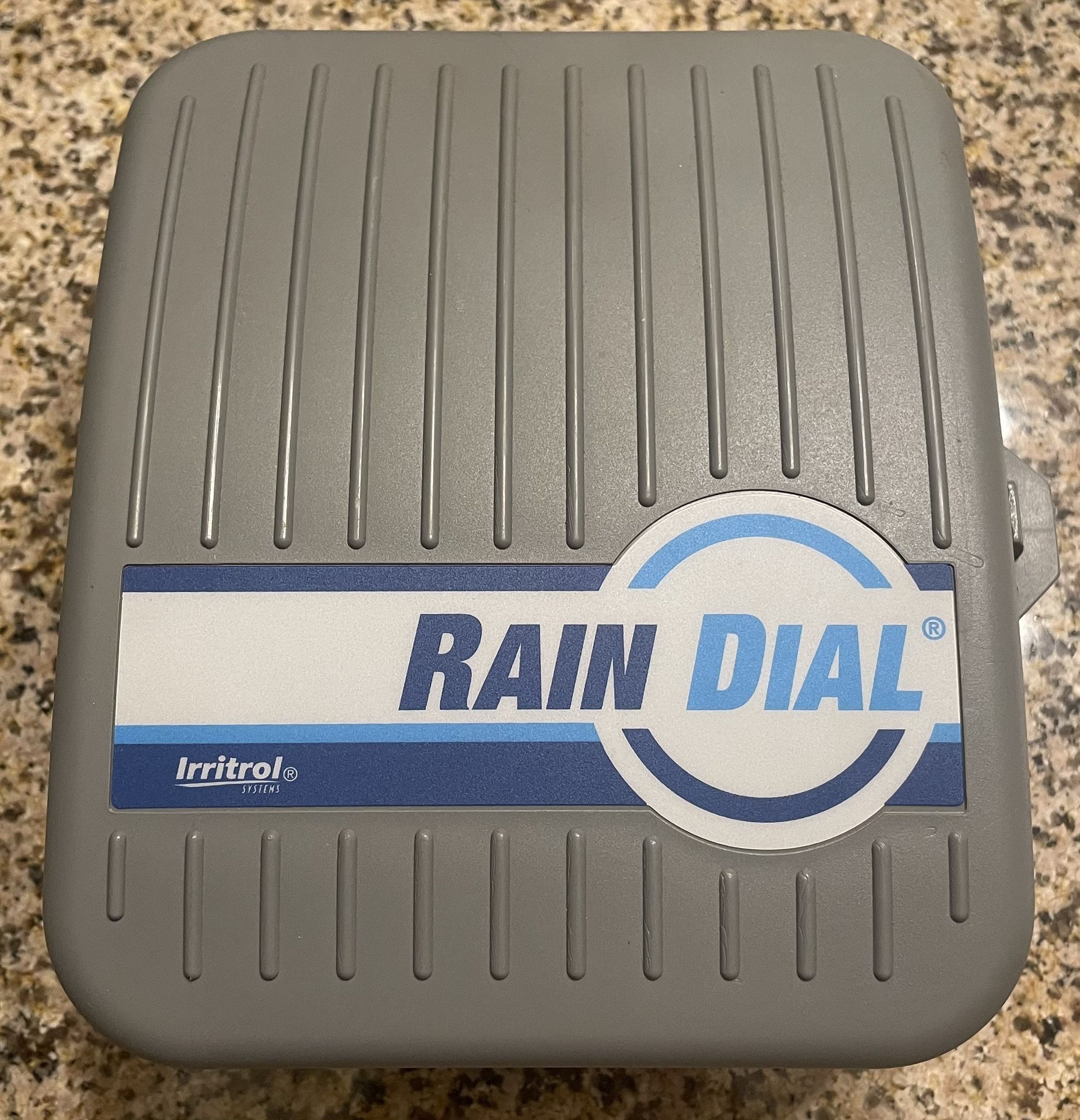 Irritrol RD-600 Indoor or Outdoor 6-zone sprinkler controller