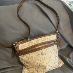 Coach Medium Shoulder Bag
