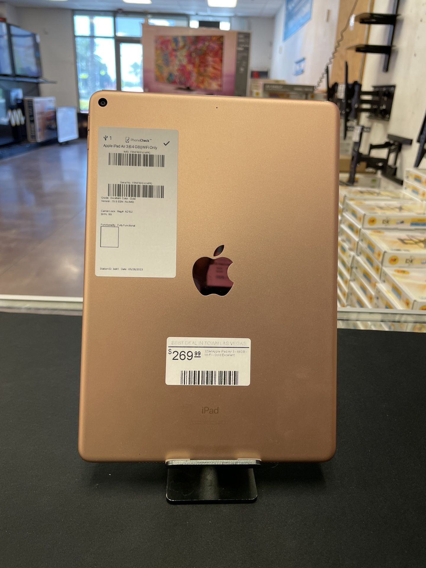 Apple iPad Air 3 - 64GB - Wi-Fi - Gold Excellent for Sale in Las