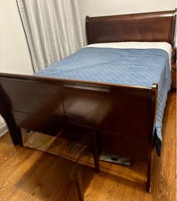 Wood bed full