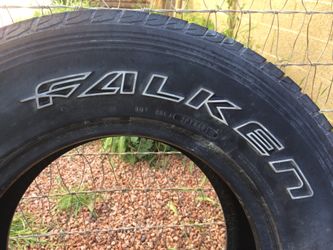 FALKEN ZIEX S/TZ04 TECHNOLOGY TIRE...USED...GOOD CONDITION W/ DECENT AMOUNT OF REMAINING TREAD ($39)