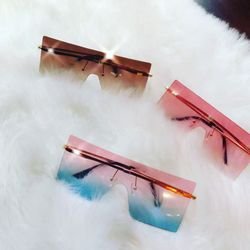 Lady Boss sunglasses