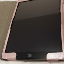 Ipad And Apple Pencil