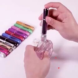 Portable Refillable Perfume Bottle Spray. Can Take It Traveling. Fragrance Spray Holder. Keychain Holder With Heart Shaped Mirror