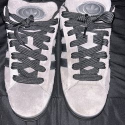 adidas black n grey campuses slightly worn