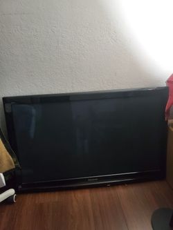 Panasonic 45 inch flat TV
