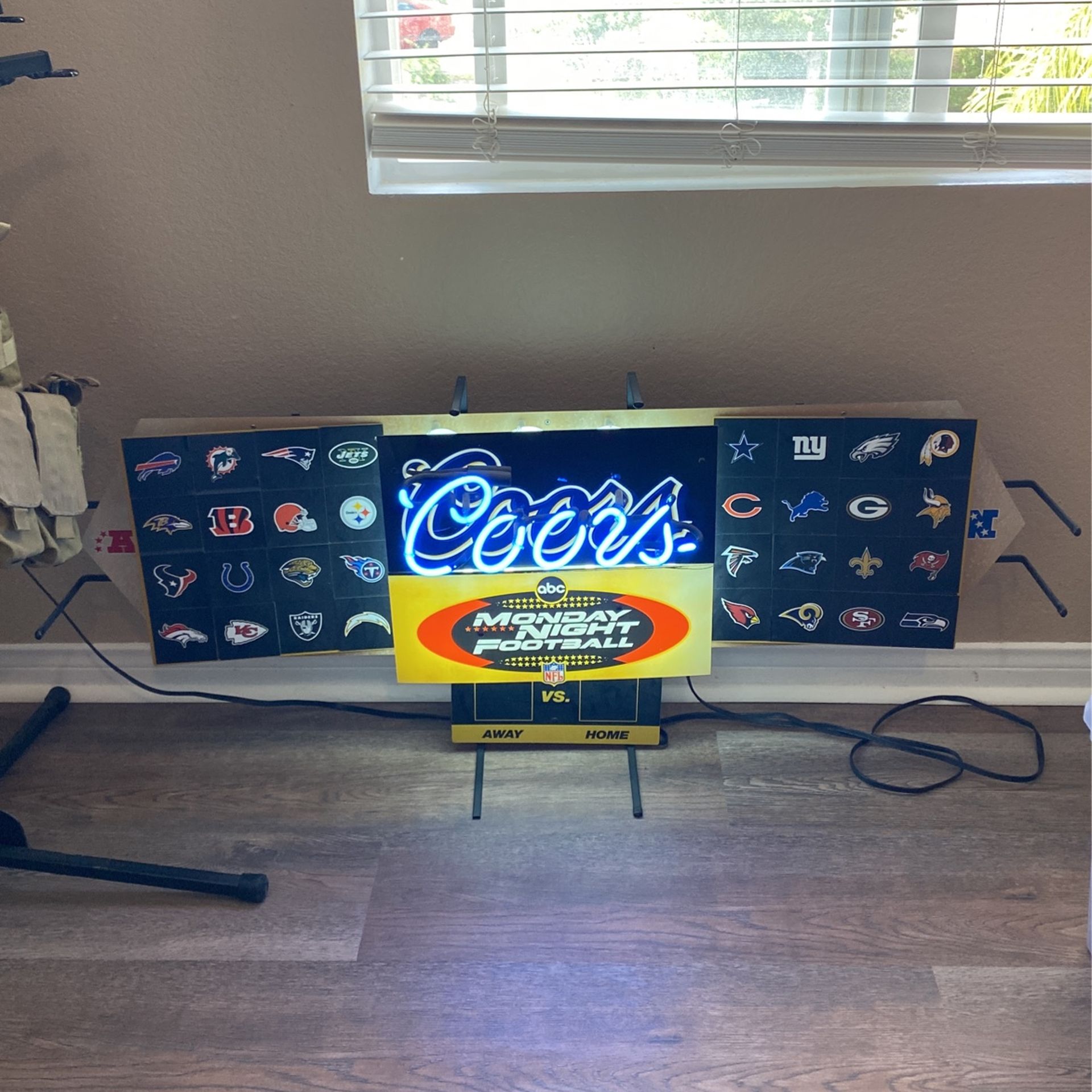 Vintage Neon COORS Monday Night Football
