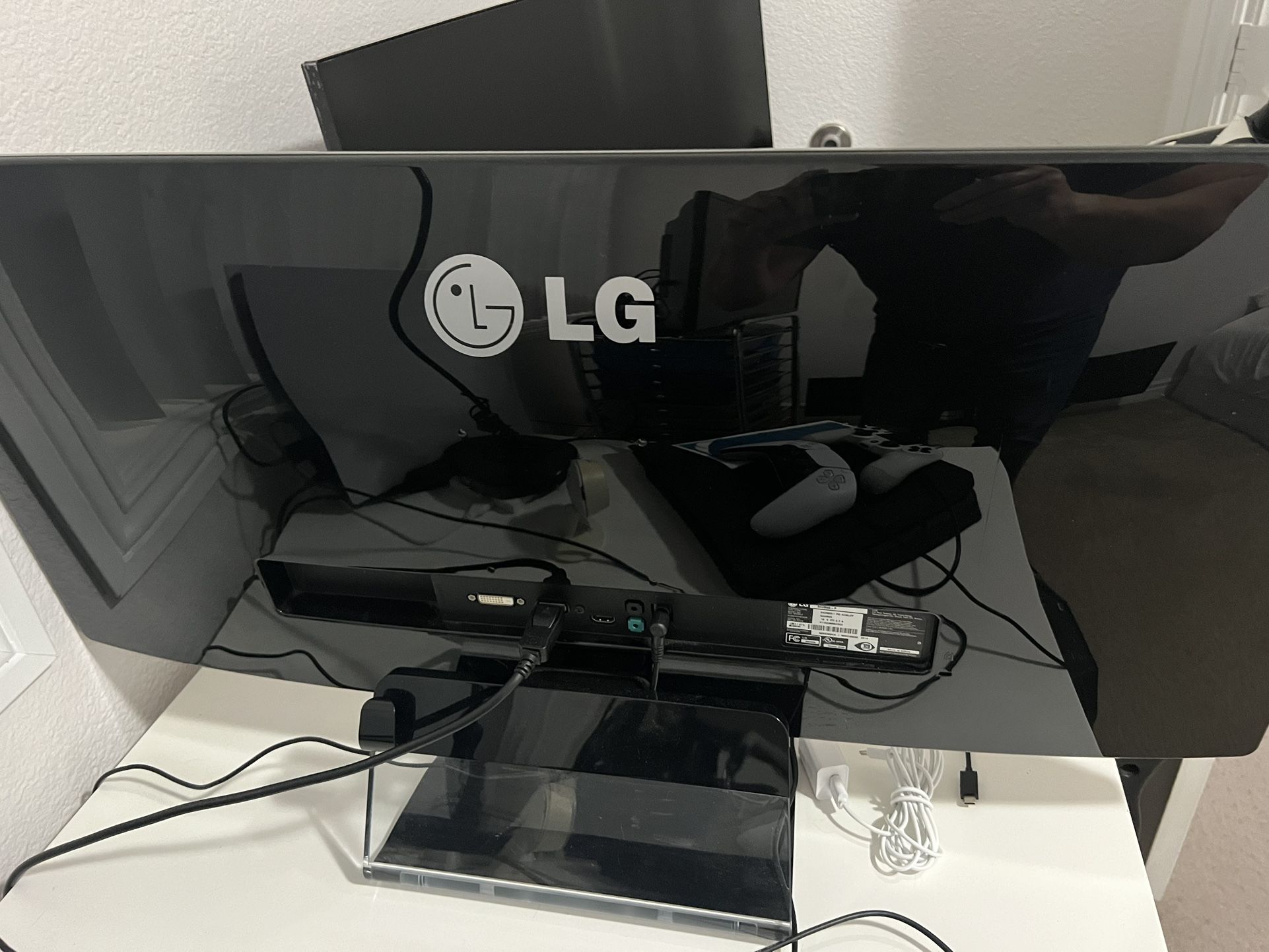 LG Monitor 34 Wide 34UM65-P