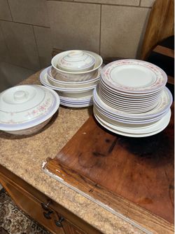 plates and bowls