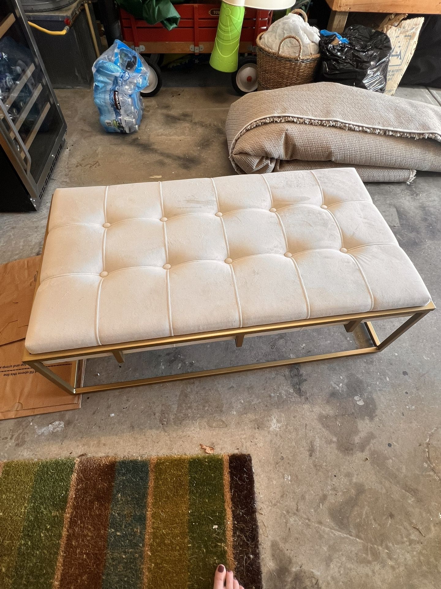Beautiful Ottoman Bench Cocktail Table