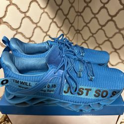 Men’s Shoes Size 10