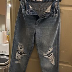 Ripped Jeans Size 27(size4/5) 