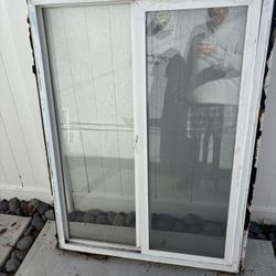 Vinyl Double Pane Window