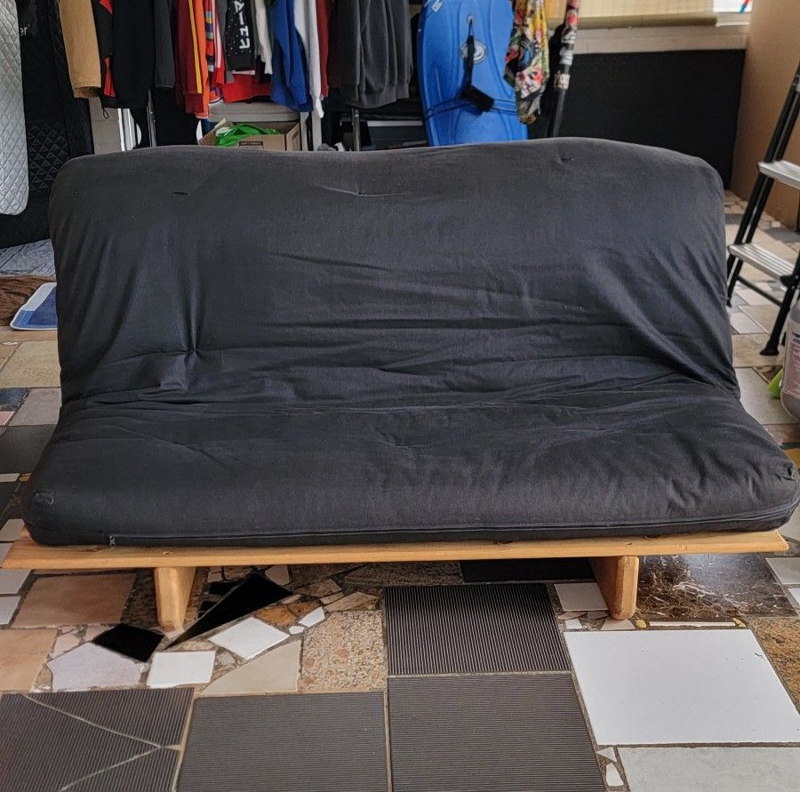 Futon Bed for Sale in San Diego, CA - OfferUp