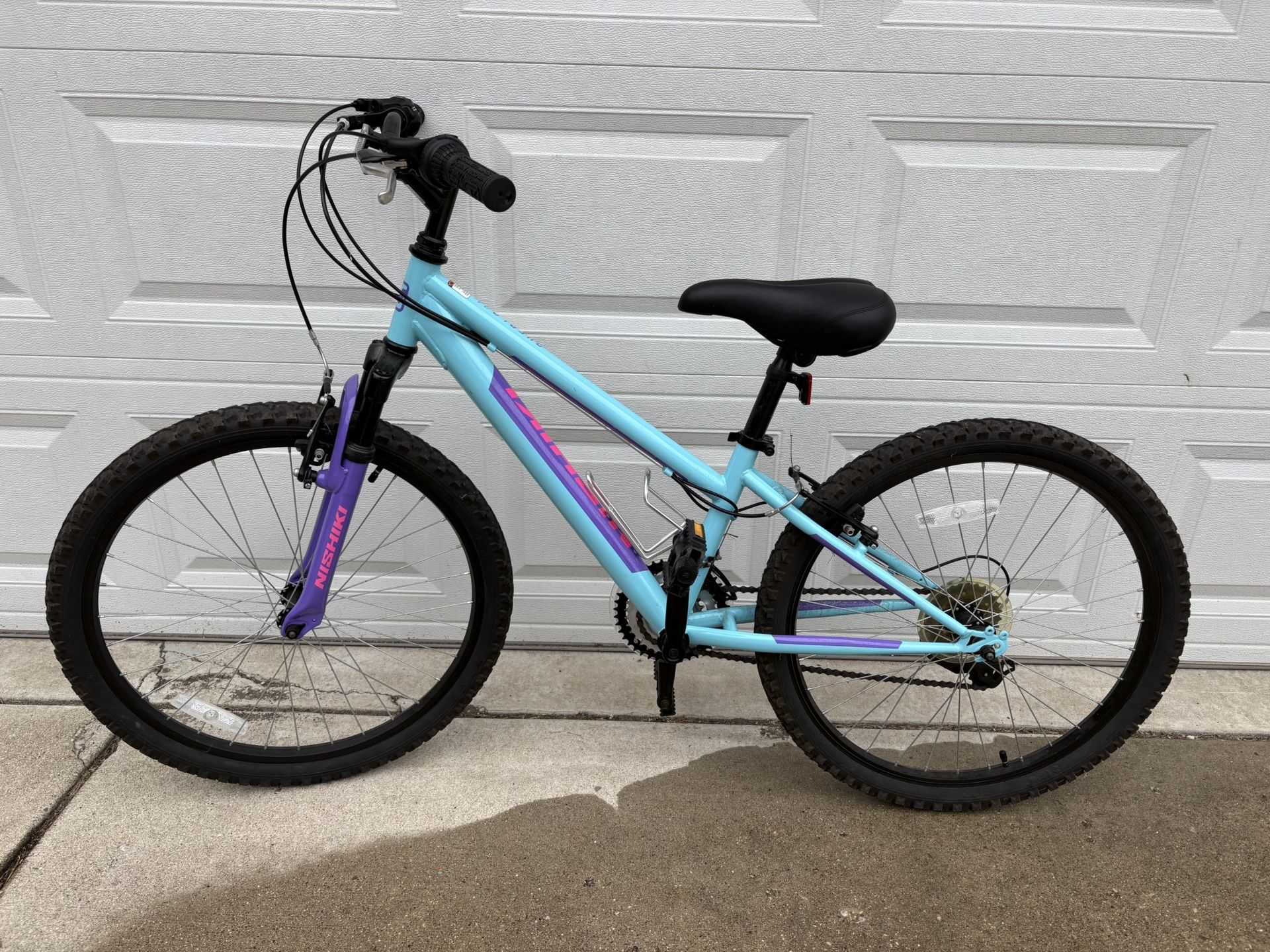 Nishiki Girls Pueblo 24" Mountain Bike