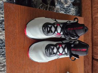 Nike Renew Elevate III Sneakers- Men's size 13