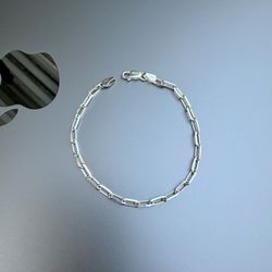 Silver Paper Clip Bracelet 7”
