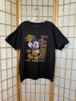 Disney X Junk Food LA Lakers Mickey Mouse Graphic T-Shirt – L