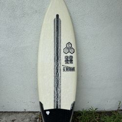 Surfboard 