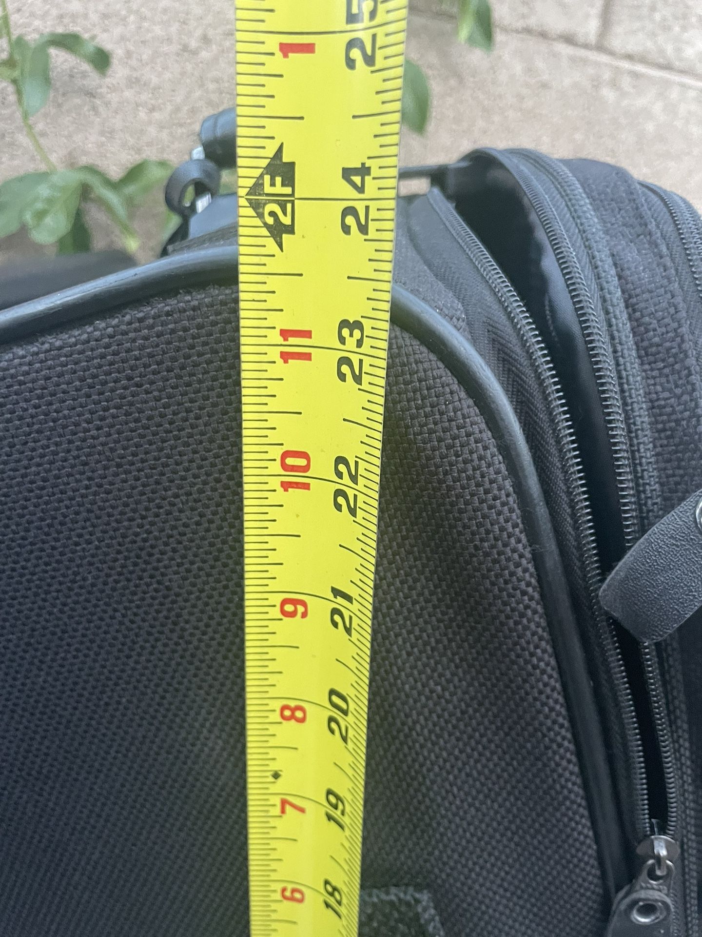 Samsonite Carry On Luggage 4 Wheel With Cool Kickback Tilt for Sale in Mesa, AZ OfferUp
