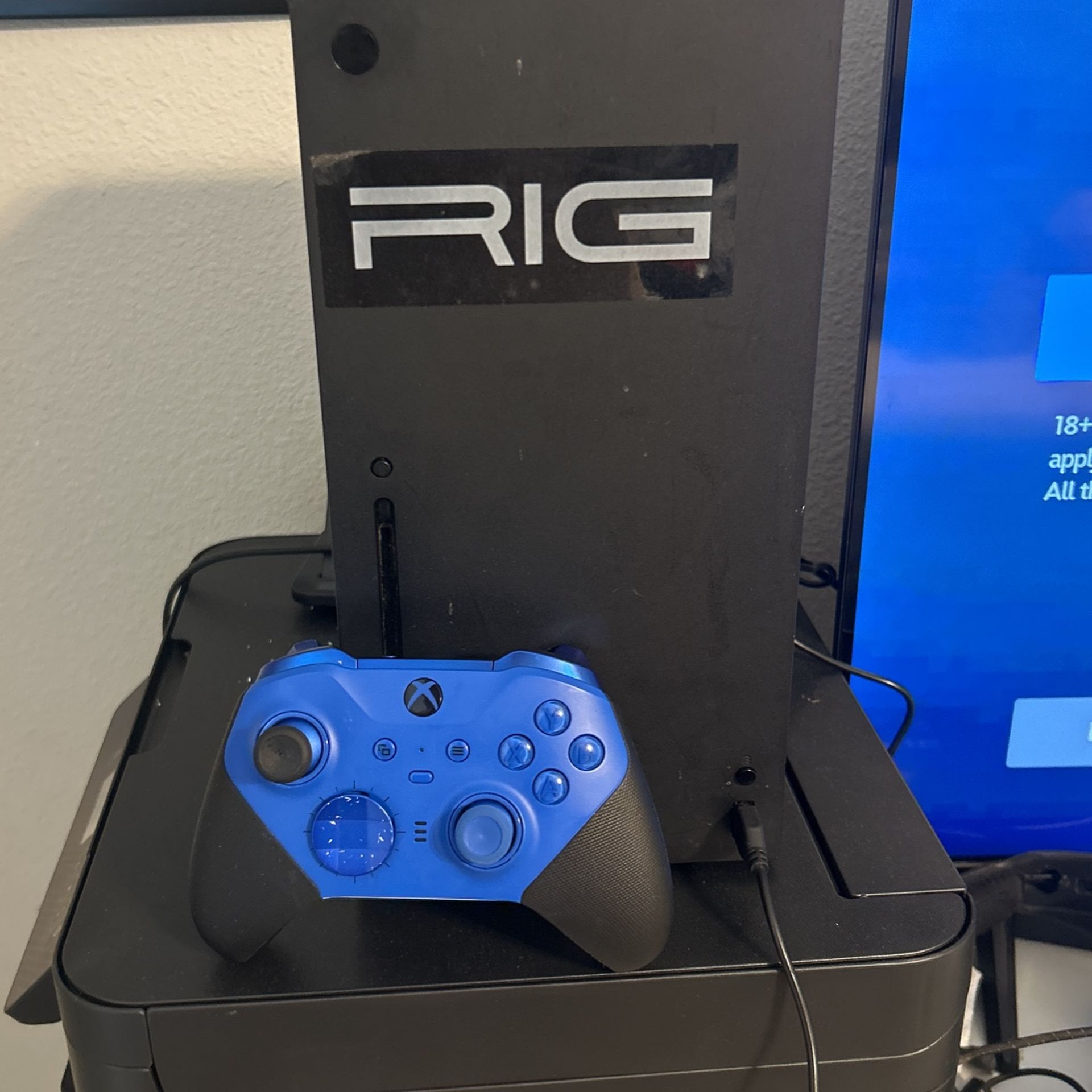 Xbox Series X With Elite 2 Controller