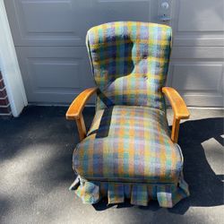 Free- Rocking Chair