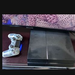 PS4 With Controller And 3 Games