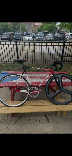 Track bike