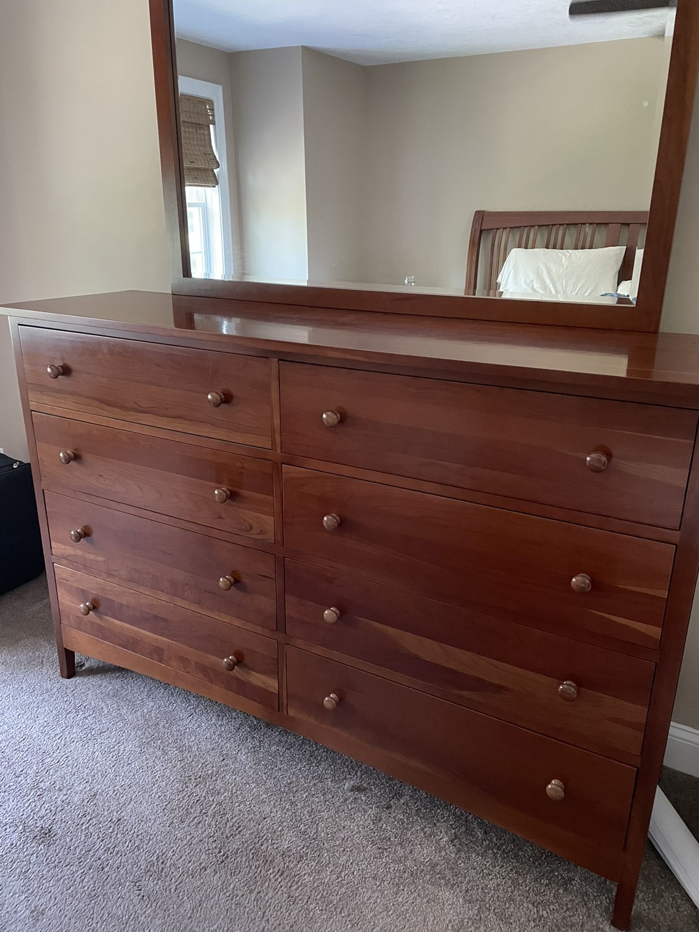 Cherry Bedroom Set Queen