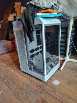 ThermalTake tower 900 PC CASE