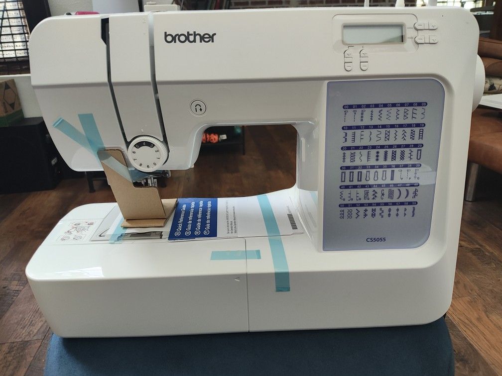 Brother CS5055 Computerized Sewing Machine, 60 Built-in Stitches, LCD Display, 7 Included Feet, White