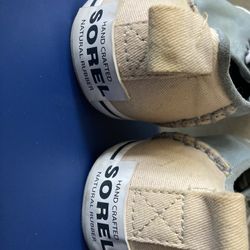 Sorel Handcrafted Shoes Size 8