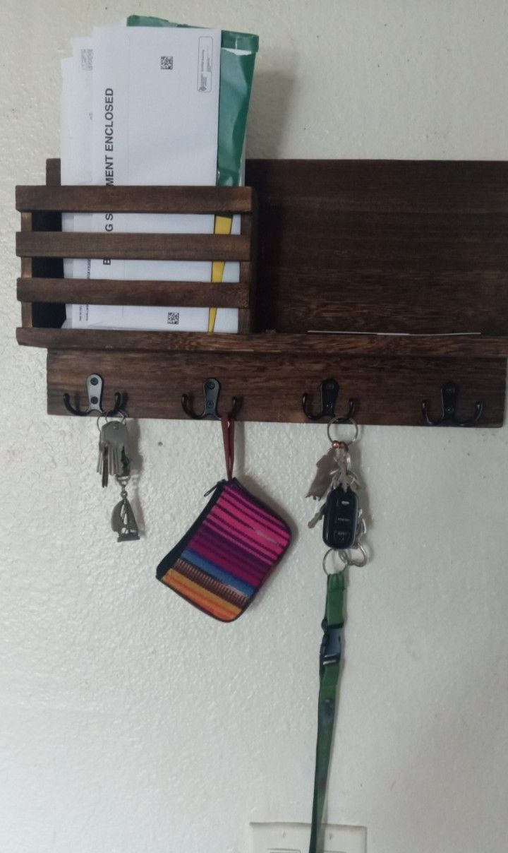 Keys Holder Mail