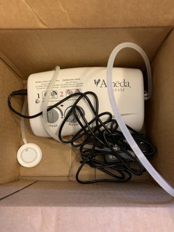 Electric breast pump