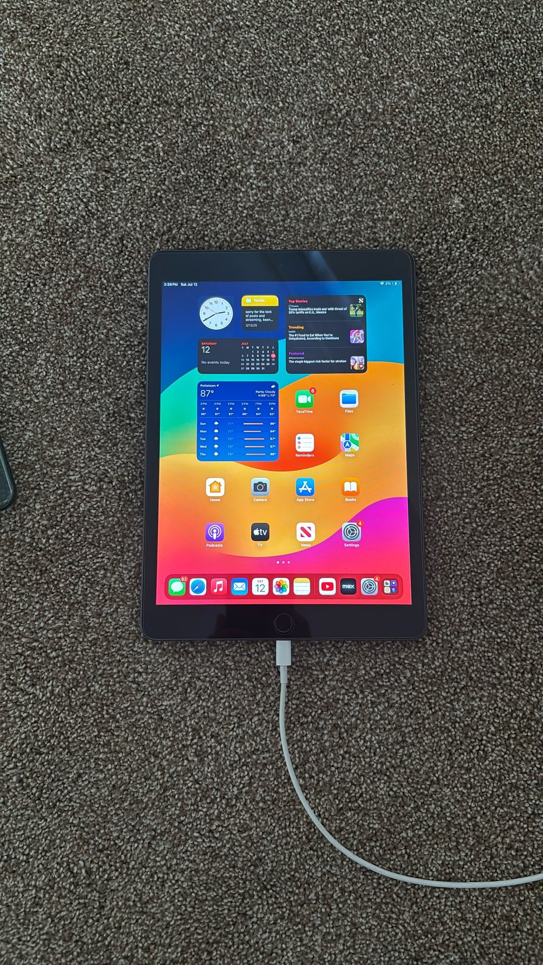 Like New 9th gen Ipad