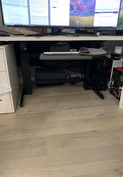 Ergotorn desk up down table