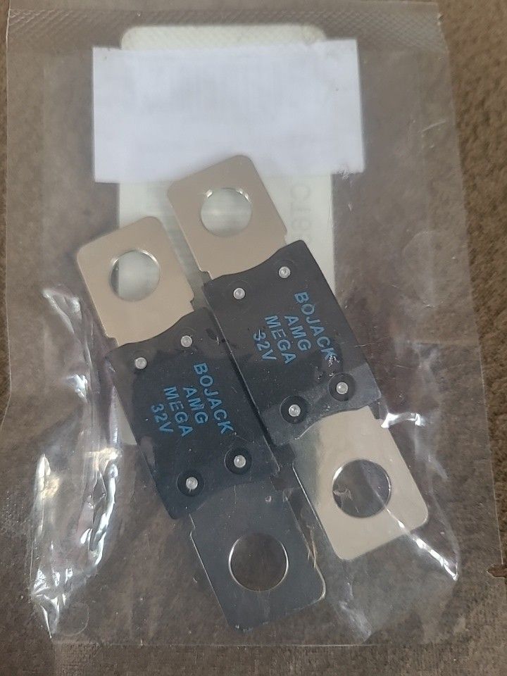 BOJACK AMG Mega 32V High Current 200A Bolton Fuse (Pair)