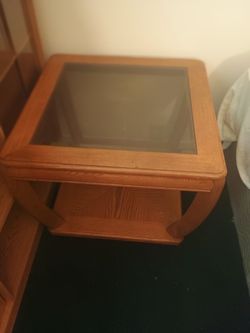 dining rm n end tables