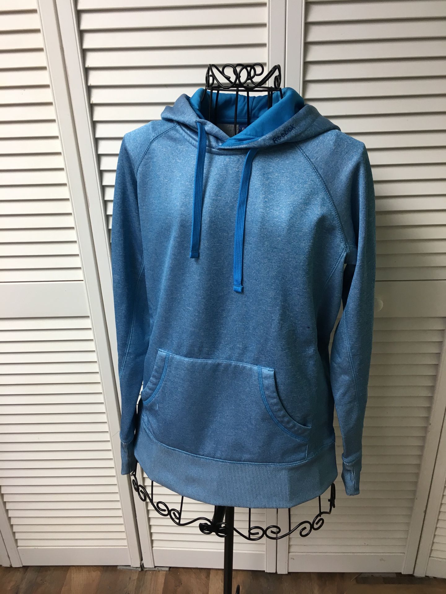 Reebok, Women’s size small, blue athletic hoodie