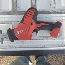 Milwaukee Tools 