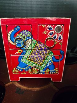 handmade wooden Indian jewelry organizer box decorated with hand-painted elephant artwork and decorative stones. 4.5"×5.5"×5.5"