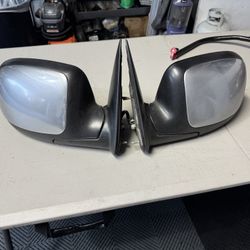 99-06 Chevy Silverado Mirrors
