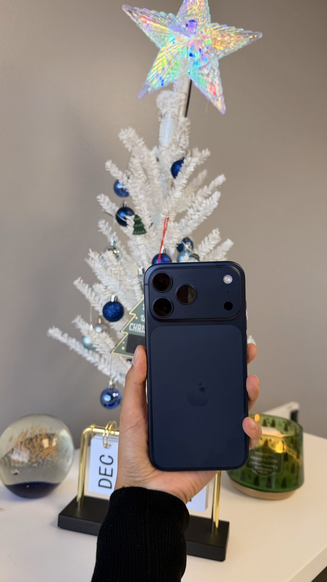 iPhone 17 Pro Max - Verizon- Like New 