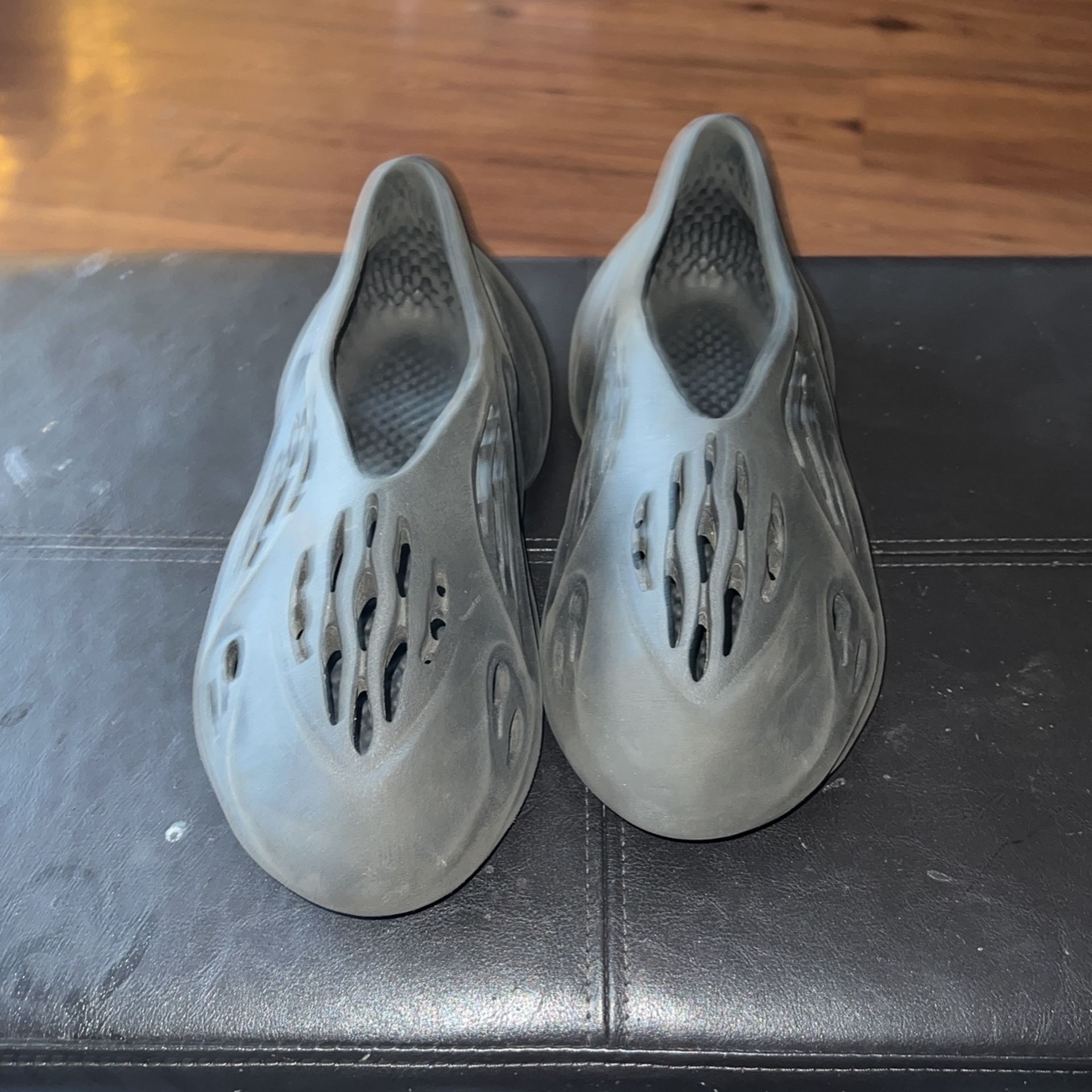 Yeezy Foam Runners Size No Box